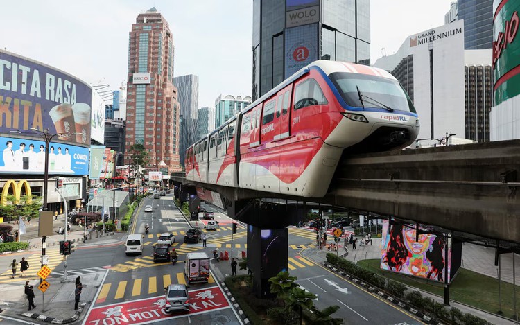 Malaysia's economy projected to grow 4% to 4.8% this year, central bank says