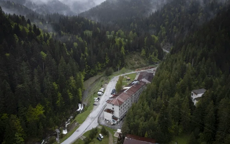 Eyeing early release, prison inmates produce Bulgaria's coveted dairy products