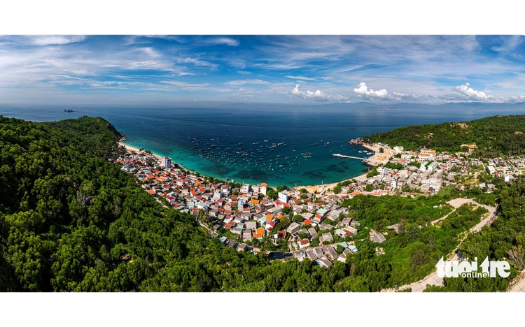 Check out Cu Lao Xanh, a peaceful emerald island off central Vietnam