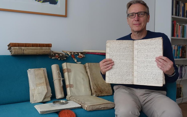 Dutch art sleuth recovers stolen trove of UNESCO-listed documents