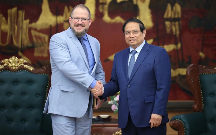 PM urges Qualcomm to expand investment in Vietnam