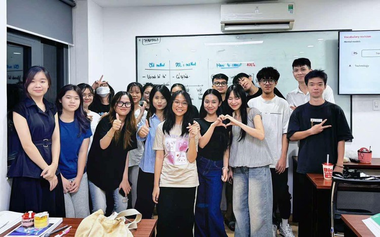 Vietnamese educators say foreign language learning builds empathy, critical thinking in AI age