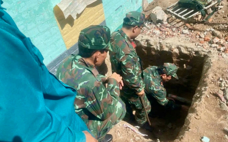 3 M72 rocket launchers found during house construction in Vietnam’s Dak Lak
