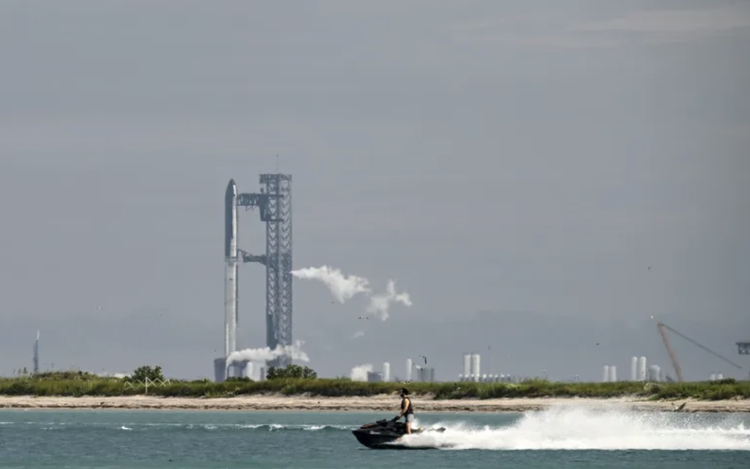SpaceX scrubs latest Starship launch due to bad weather