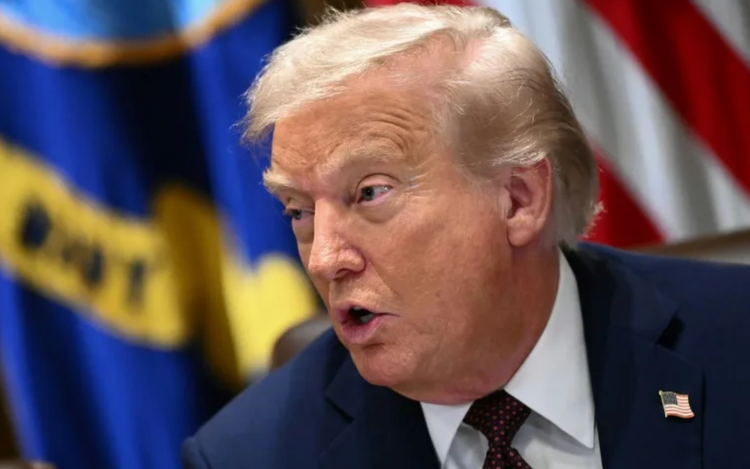 Trump moves to end US tariff exemption for small packages