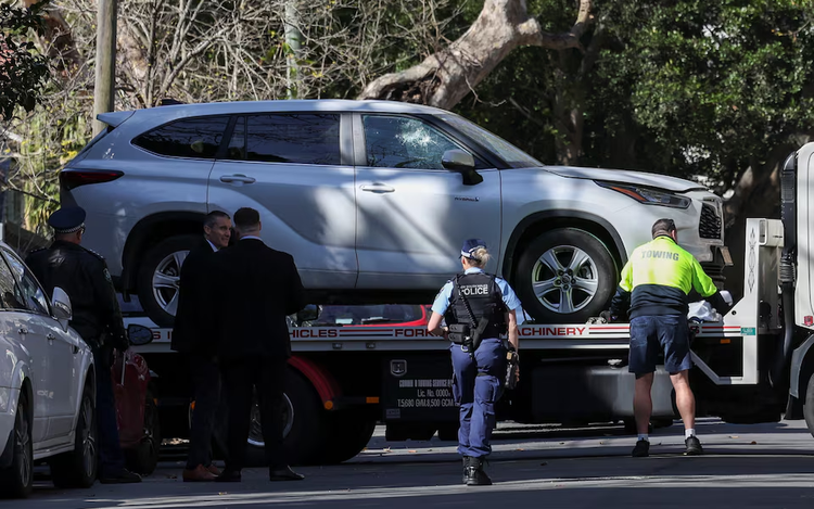Man arrested for crashing car into Russian consulate in Sydney
