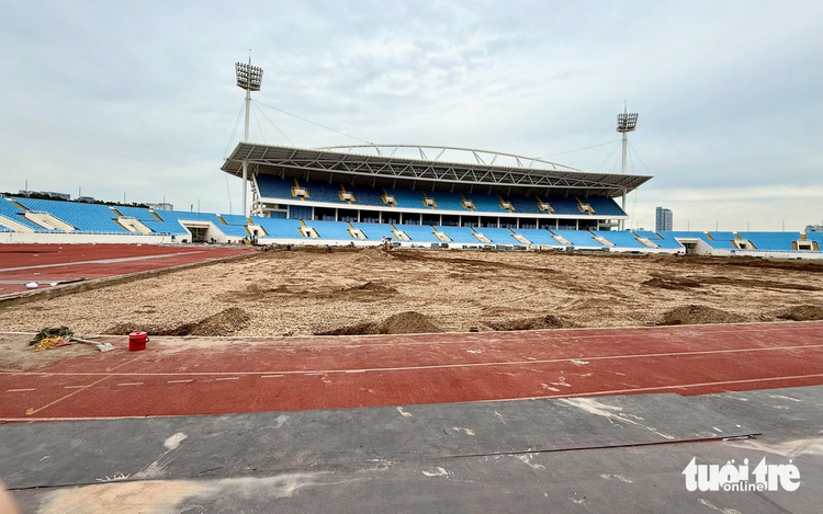 Turf renovation underway at My Dinh National Stadium in Hanoi