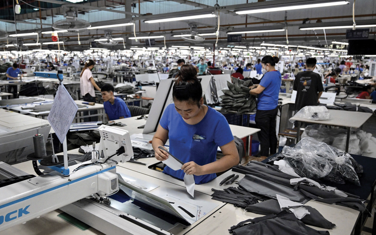 Vietnam's future economic outlook hinges on export-led growth: economist