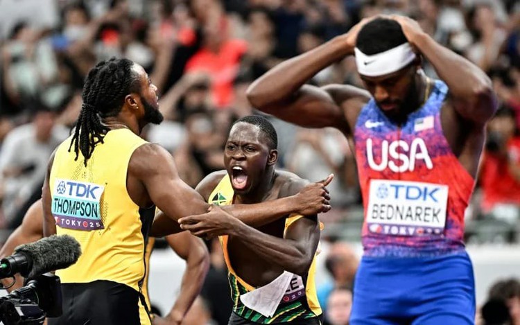 Seville and Jefferson-Wooden enjoy maiden world titles, US savour field of gold