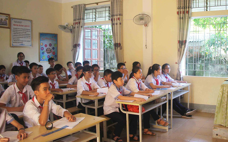 Vietnam education ministry proposes teaching Lao, Khmer, Thai, Indonesian in schools