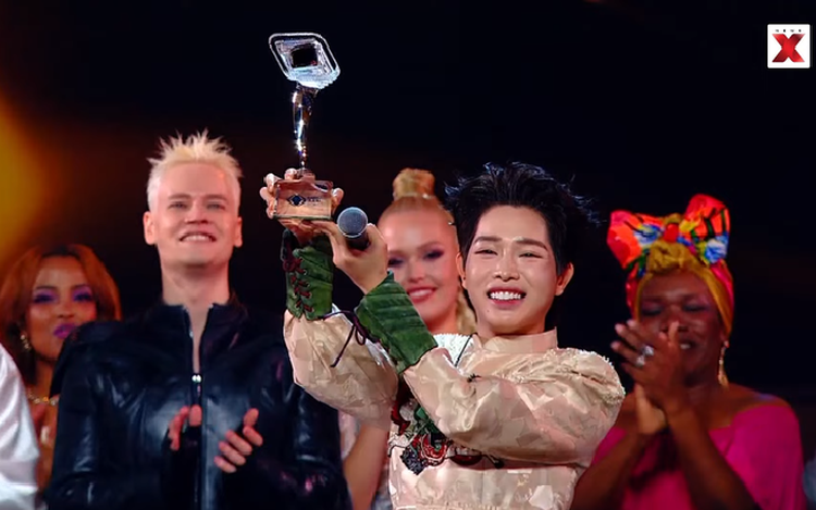 Vietnamese singer wins Russian-hosted Intervision song contest