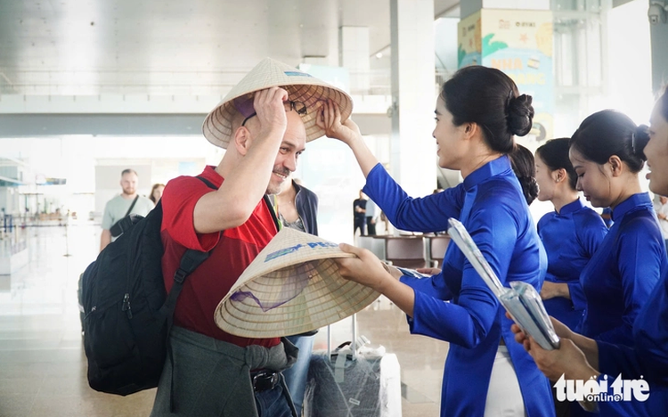 Russian airline resumes flights to Vietnam’s Khanh Hoa after 5-year hiatus