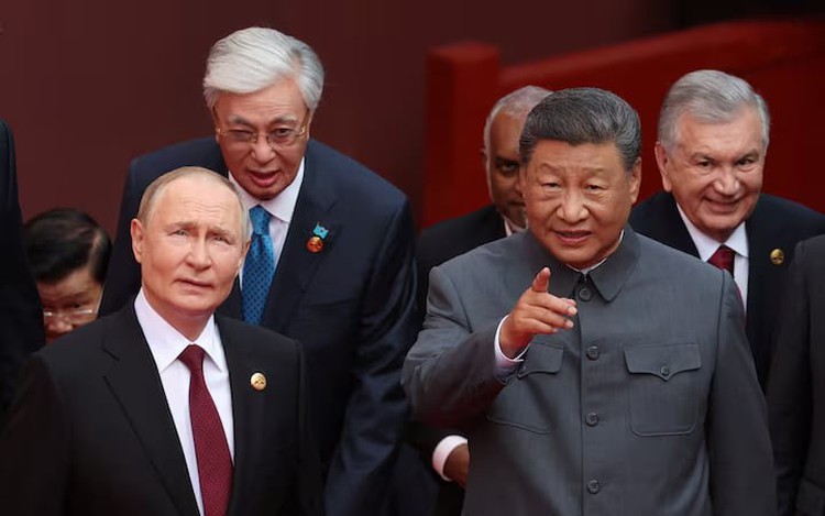 Hot mic picks up Putin and Xi discussing organ transplants and immortality