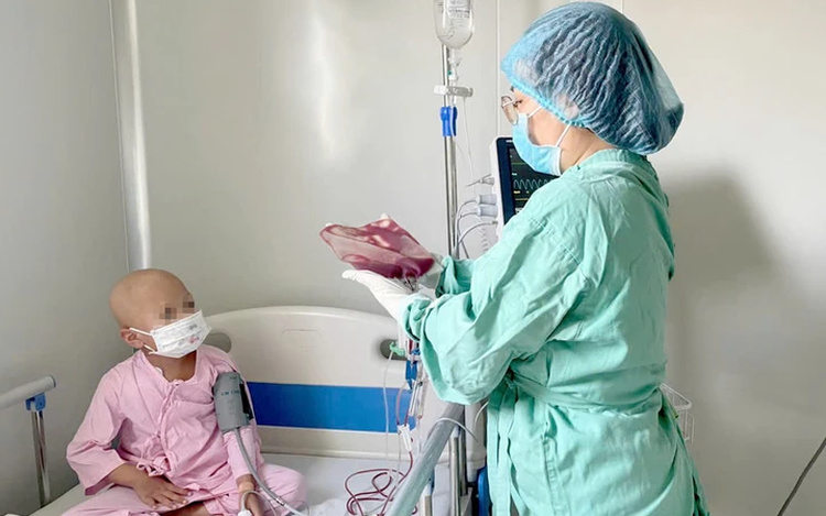 With Italian doctors’ help, Vietnam achieves first successful marrow transplant from mother to child with thalassemia
