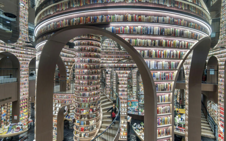 Novel concept: China's spellbinding bookstores draw selfie snappers