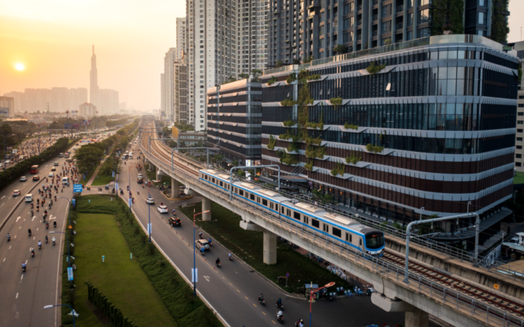 Ho Chi Minh City gets boost in public transport  
