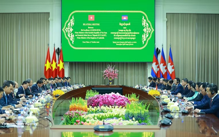 Vietnam, Cambodia seek to bolster all-round ties