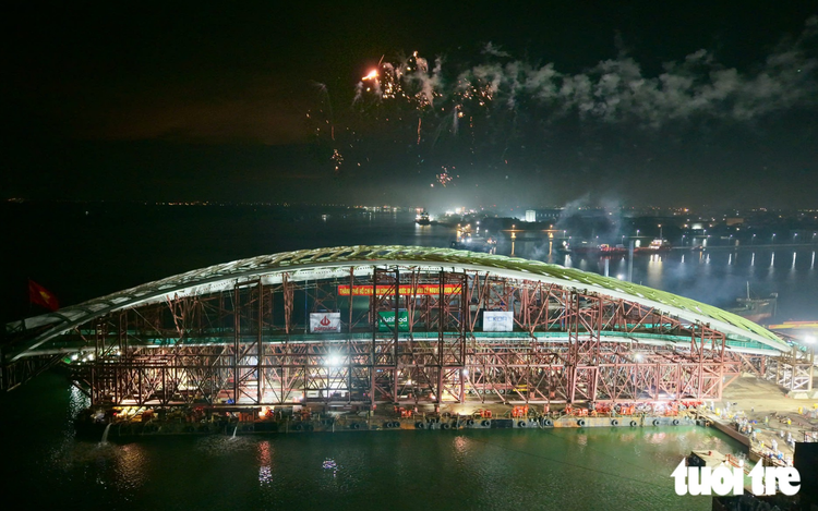 3,400-tonne main arch for Saigon River pedestrian bridge ready for journey to downtown Ho Chi Minh City