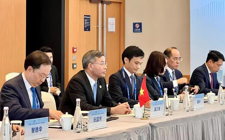 Vietnam looks to China’s experience in preparation for APEC 2027