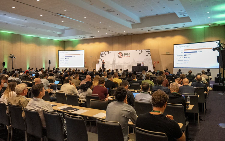 Vietnamese researchers decode complex 9-stage cyber threat at premier global conference