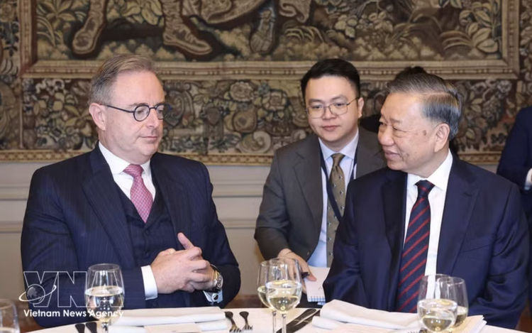 Vietnamese, Belgian leaders agree to enhance multifaceted collaboration