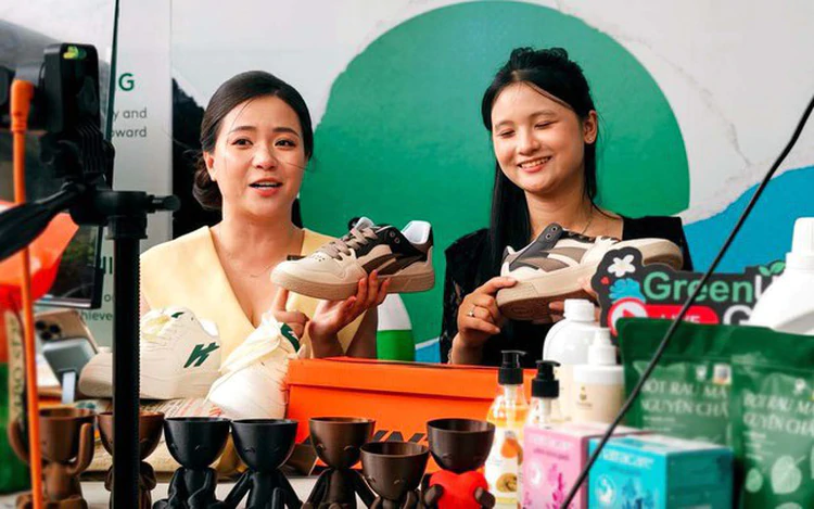 Vietnam's $31bn e-commerce market, among ASEAN's top 3, still struggles with counterfeits