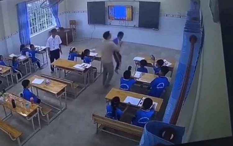 Foreign teacher filmed assaulting 2nd graders in southern Vietnam