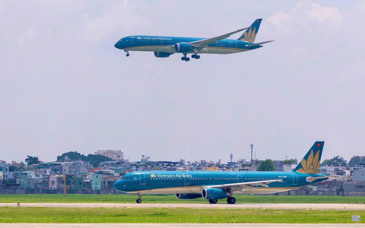 Vietnam Airlines posts $11mn Q3 loss at parent-company level as fuel costs surge 61%