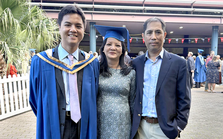 Not a top student, Vietnamese man wins over $1mn in US scholarships, works in Australia