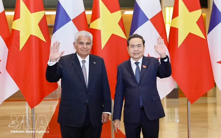 Vietnam sees Panama as key partner in Latin America: Top legislator