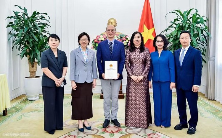 Korean Broadcasting System reopens office in Vietnam