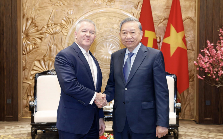 US seeks deeper strategic cooperation with Vietnam bilaterally, regionally, globally