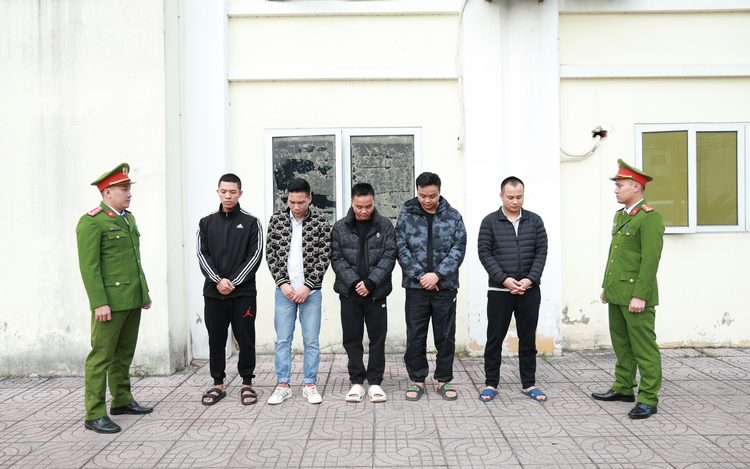 Vietnam police bust massive e-cigarette trading ring, seize 50,000 products 