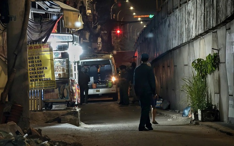 3 killed in early-morning house fire in Ho Chi Minh City alley