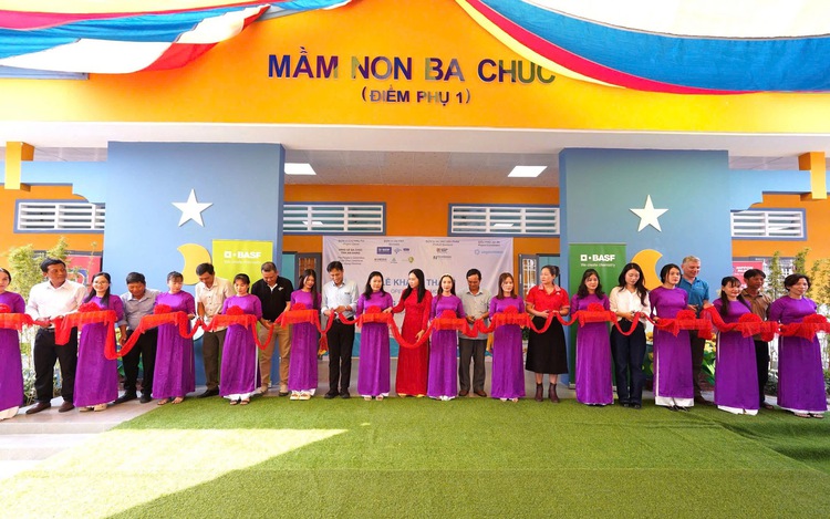BASF joins hands with partners to complete ninth school project in Vietnam