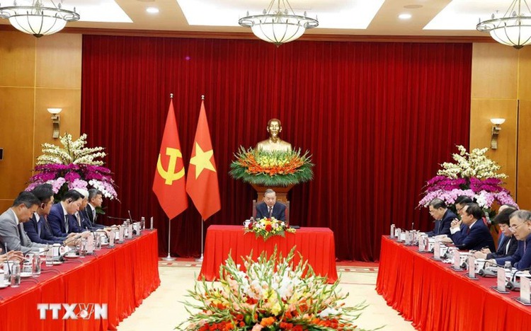 Vietnam seeks deeper cooperation with global firms as supply chains shift