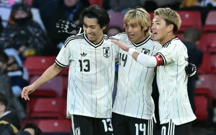 Japan strike late to win Scotland friendly