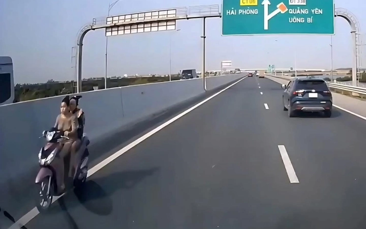 Vietnam fines three people $626 over wrong-way scooter ride on expressway