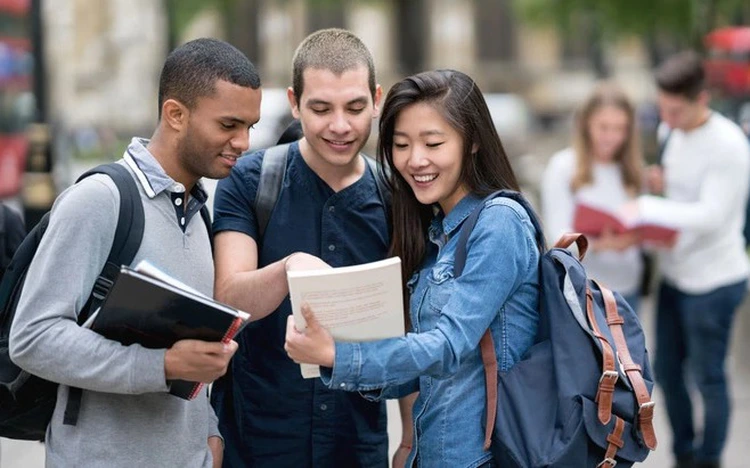 Vietnam stands out as key growth market for UK transnational education in East Asia