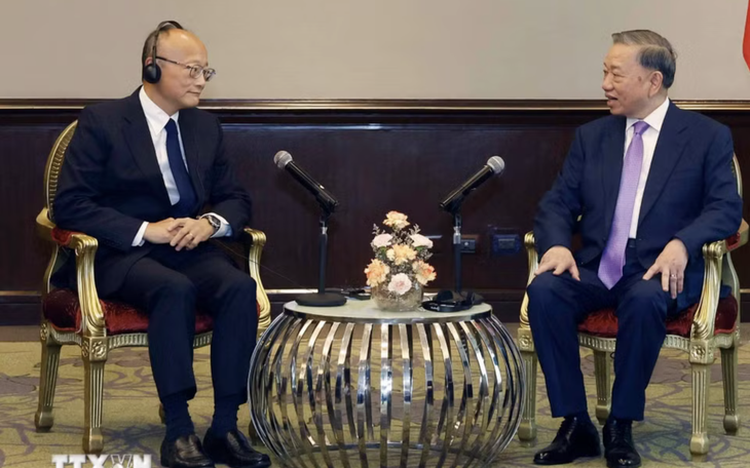 Vietnam’s top leader seeks stronger ties with ADB, WHO, Aboitiz Foods, Grab during Philippines visit
