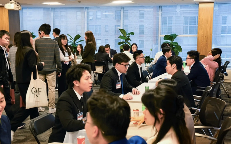 Vietnamese professionals, students in US deepen ties with homeland