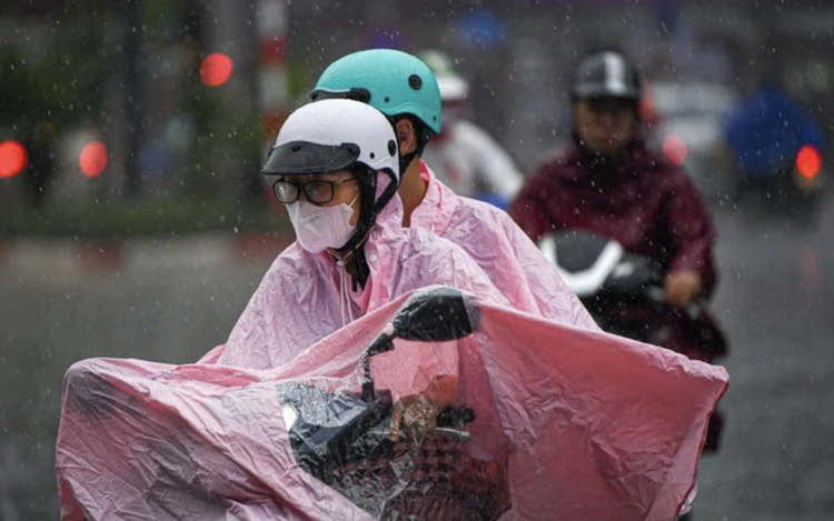 Vietnam to fine up to $1,520 for misreporting weather forecasts from August
