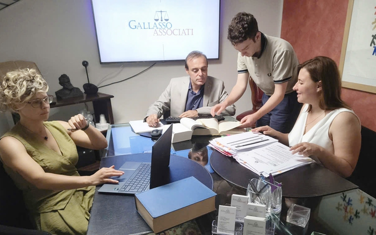 Italian lawyer spends over 4 years pursuing cashew fraud case involving Vietnamese exporters