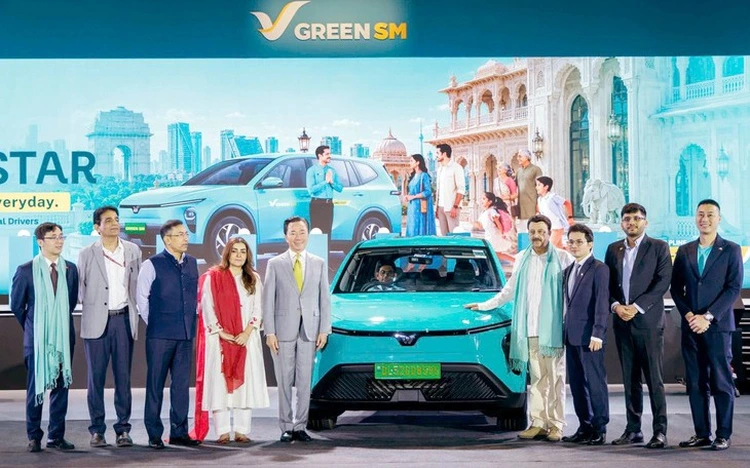 Vietnam’s Green SM launches electric taxi service in India