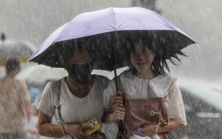 Extreme rainfall threatens north as China enters peak flood season