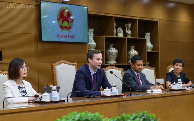IMF official says few countries match Vietnam's reform drive