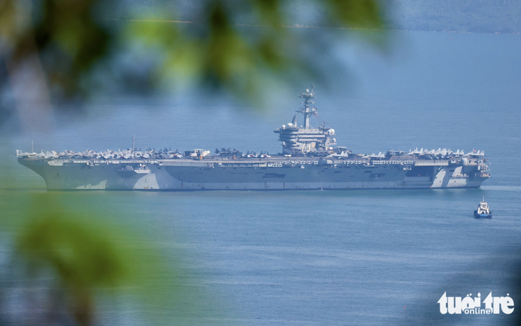 US Navy’s USS George Washington visits Vietnam for 1st time