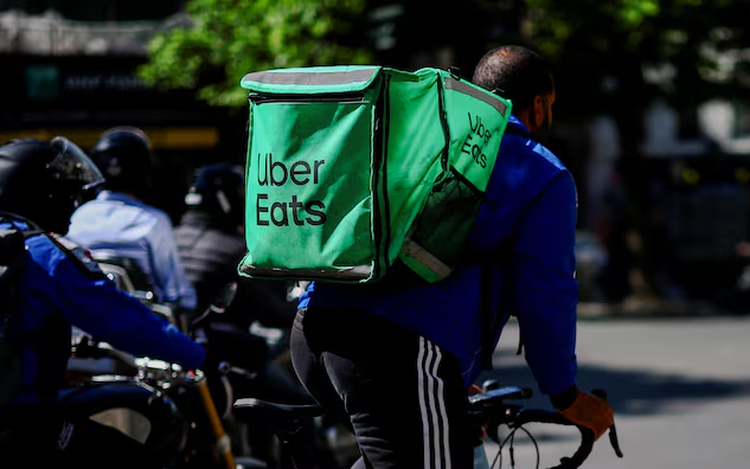 Uber pauses Europe food delivery expansion as it pursues Delivery Hero deal, FT reports