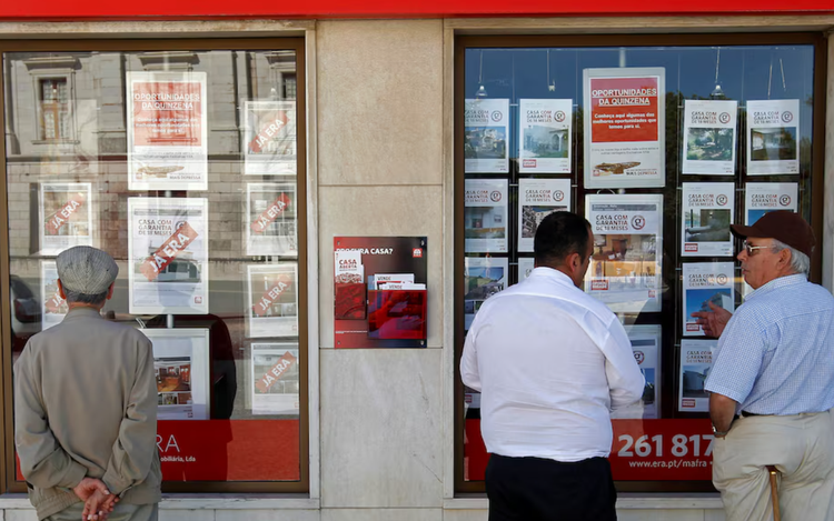 Spain, Portugal step up scrutiny of soaring property markets