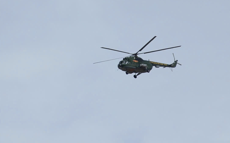Vietnam holds live-fire bombing, shooting drills